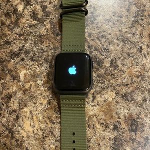 Apple watch series 4 - 44mm - Cellular